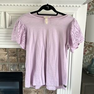 Matilda, Jane T-shirt with eyelet sleeves